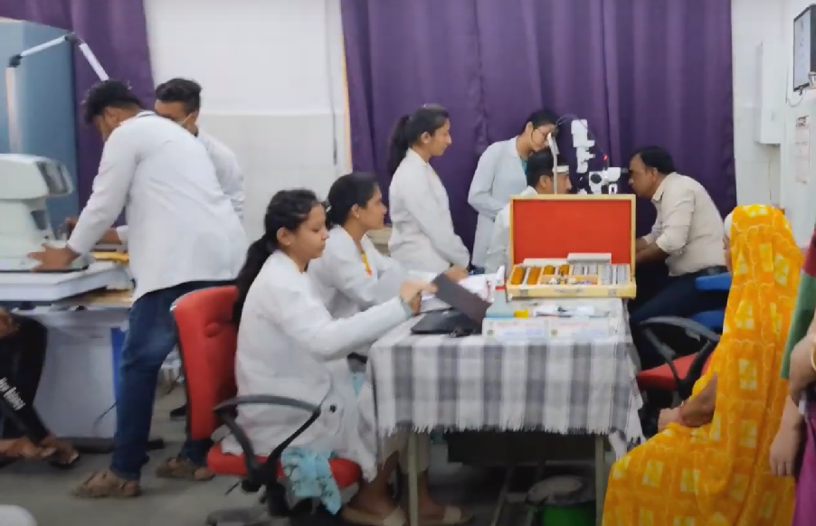 Government Dhanwantri Ayurveda college, ujjain, MP campus view 20