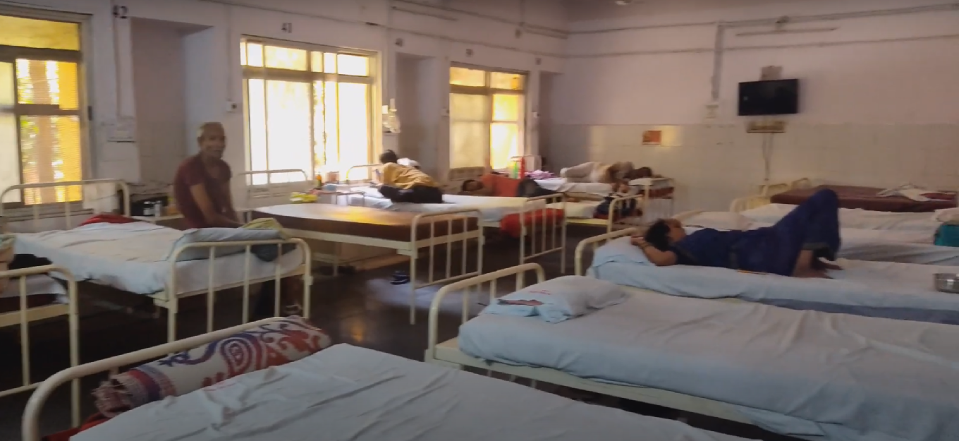 Government Dhanwantri Ayurveda college, ujjain, MP campus view 36