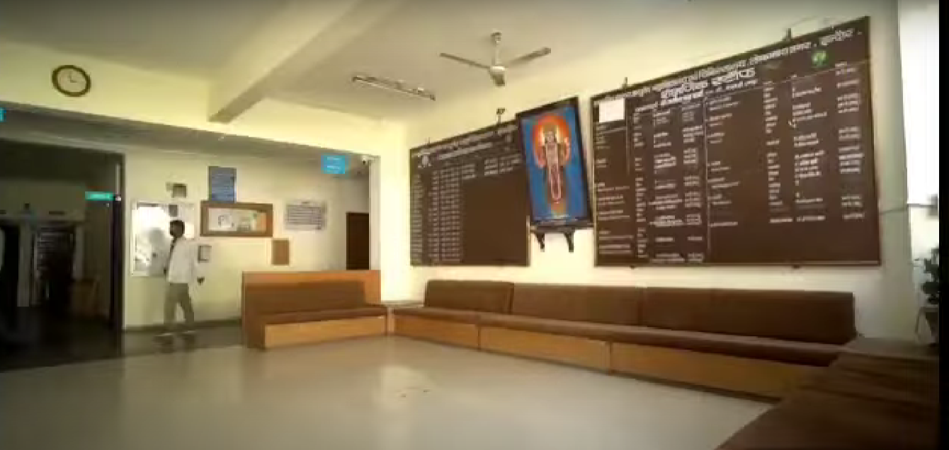 Govt. Astanga Ayurvda Mahavidyalaya, Indore, MP  campus view 5