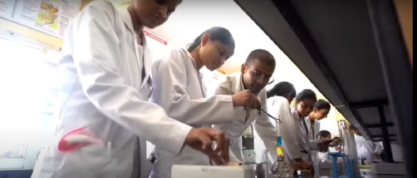 Govt. Astanga Ayurvda Mahavidyalaya, Indore, MP  campus view 10