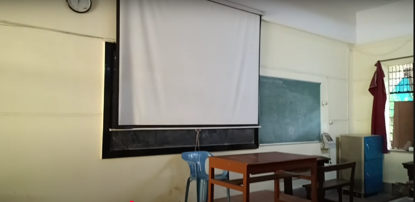 Tilak Ayurved Mahavidyalaya, Pune, MS  campus view 24