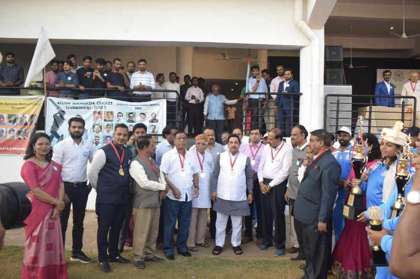 Ayurved Mahavidyalaya and , Old Hubli, Karnataka  campus view 4