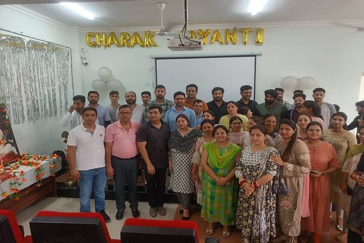 Ayurvidya Prasarak Mandals Ayurved, Sion, Mumbai  campus view 5