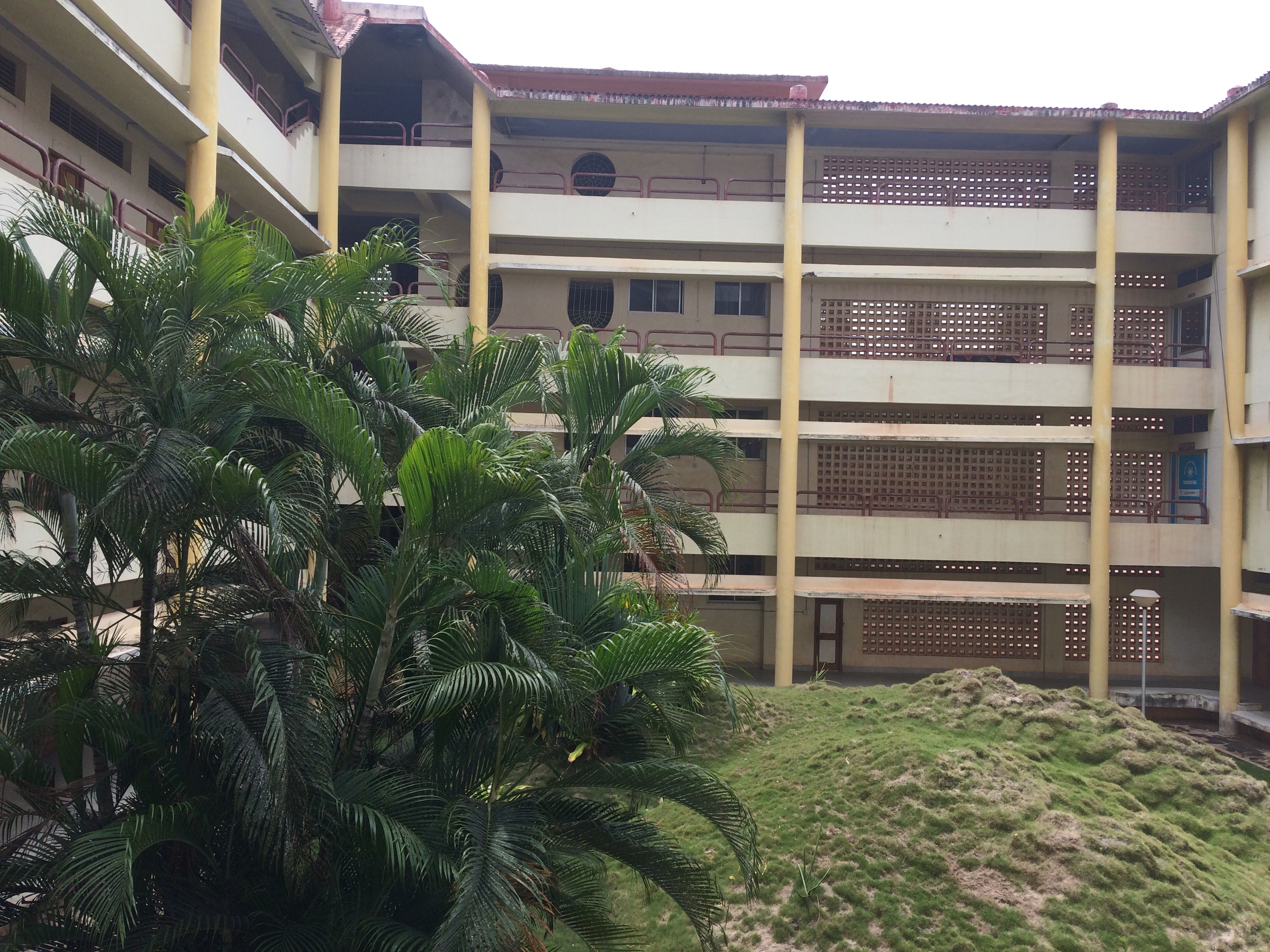 Government Erode Medical College & Hospital, Perundurai

 campus view 9