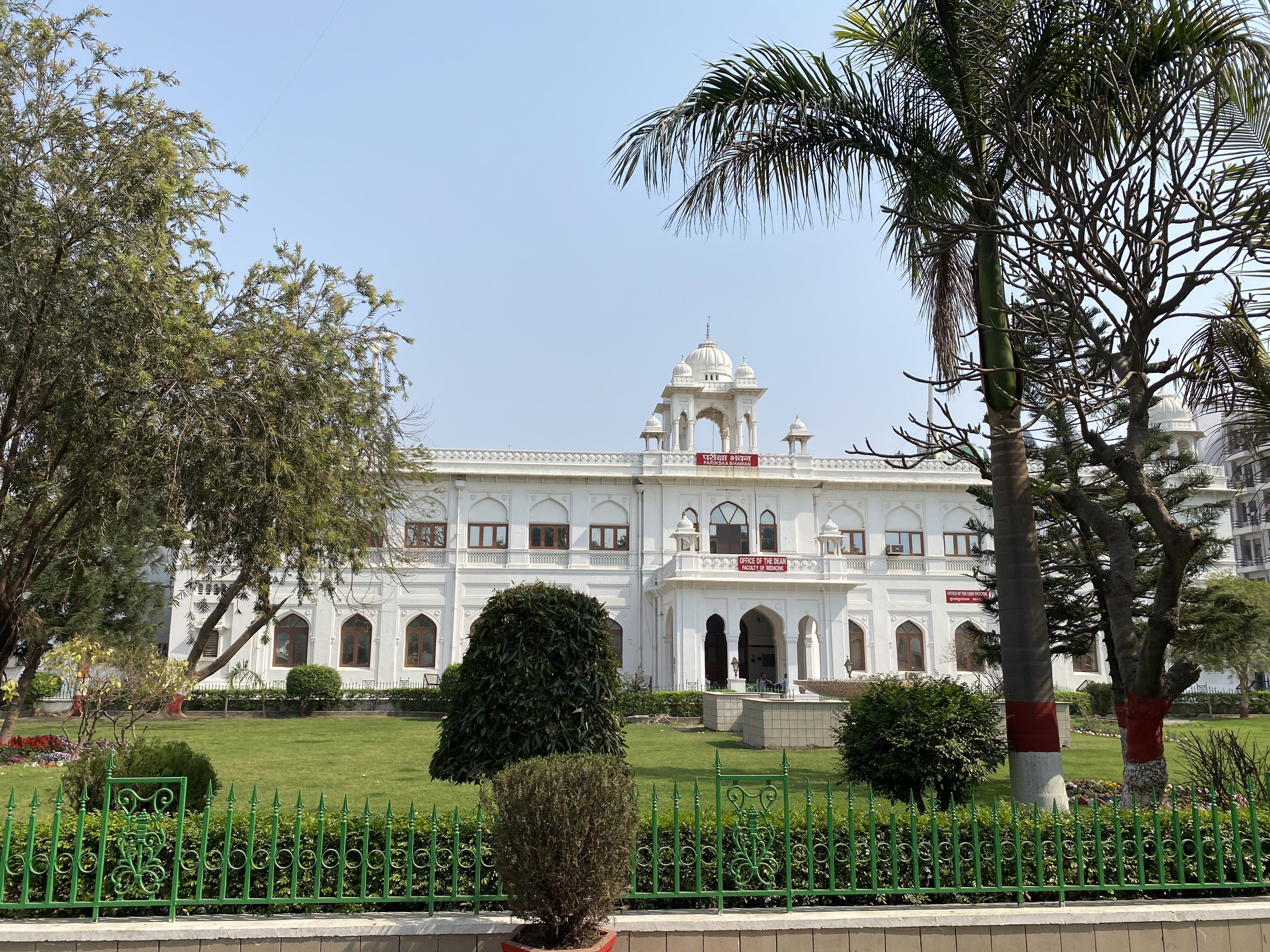 King George Medical University, Lucknow
campus